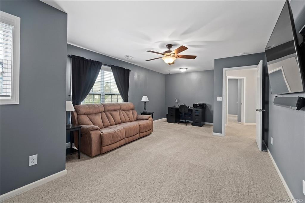 8943 Inverness Bay Road Charlotte, NC 28278 - Photo 21 of 26 Gallery Image 21