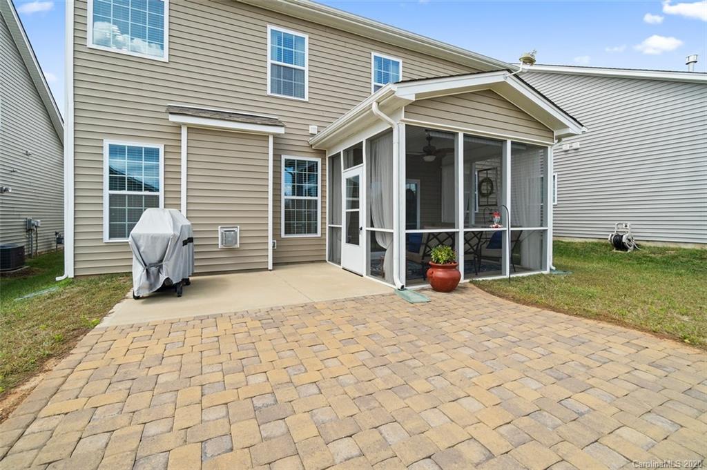 8943 Inverness Bay Road Charlotte, NC 28278 - Photo 24 of 26 Gallery Image 24