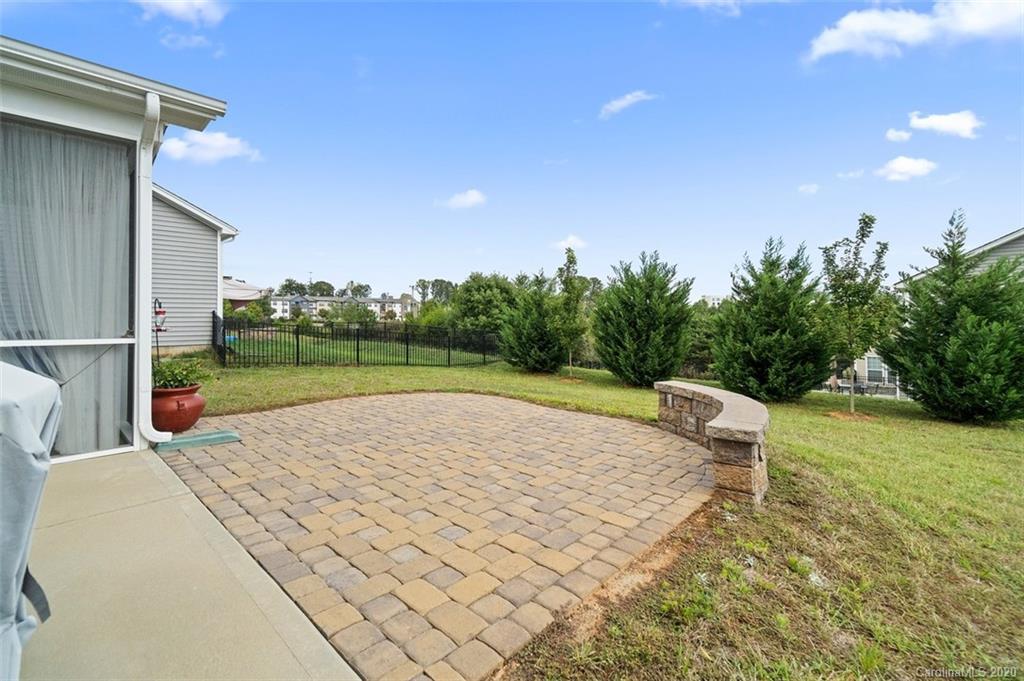 8943 Inverness Bay Road Charlotte, NC 28278 - Photo 26 of 26 Gallery Image 26