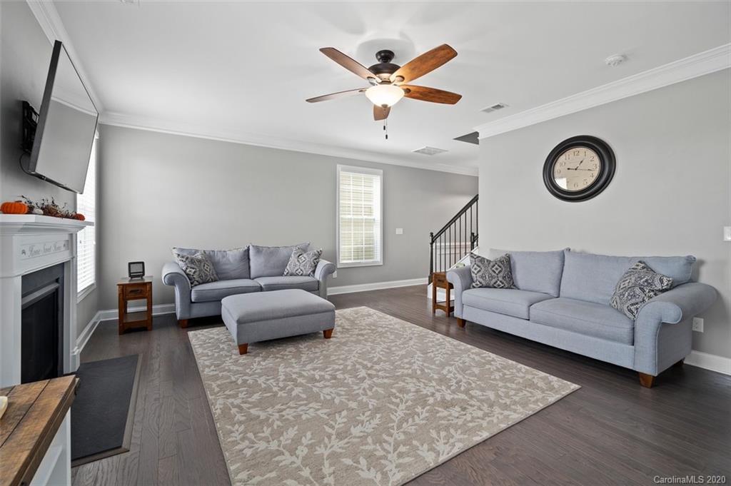 8943 Inverness Bay Road Charlotte, NC 28278 - Photo 7 of 26 Gallery Image 7