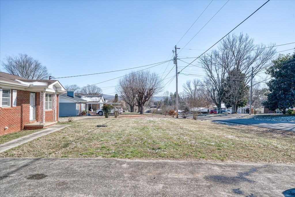 327 John Henry Demps Road Sparta, TN 38583 - Photo 17 of 24 Gallery Image 17