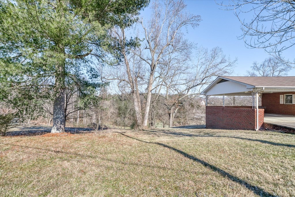 327 John Henry Demps Road Sparta, TN 38583 - Photo 18 of 24 Gallery Image 18