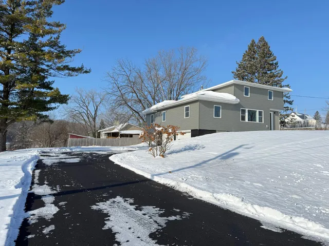 $459,900 | 2903 Fremont Court Southwest, Rochester, MN 55902
