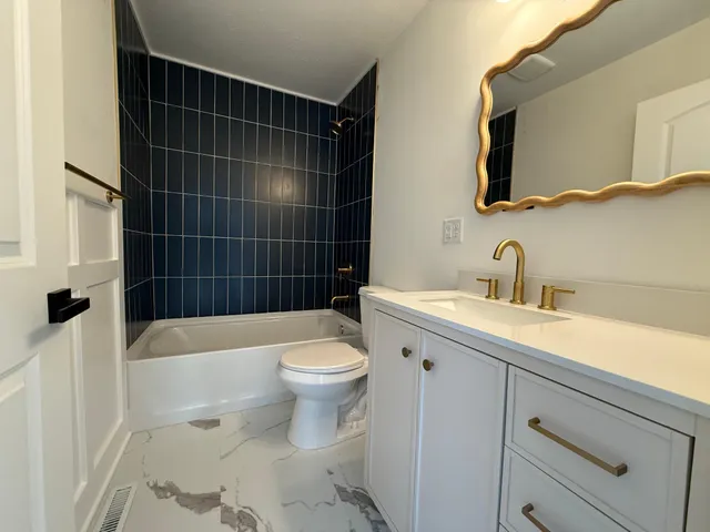 $459,900 | 2903 Fremont Court Southwest, Rochester, MN 55902