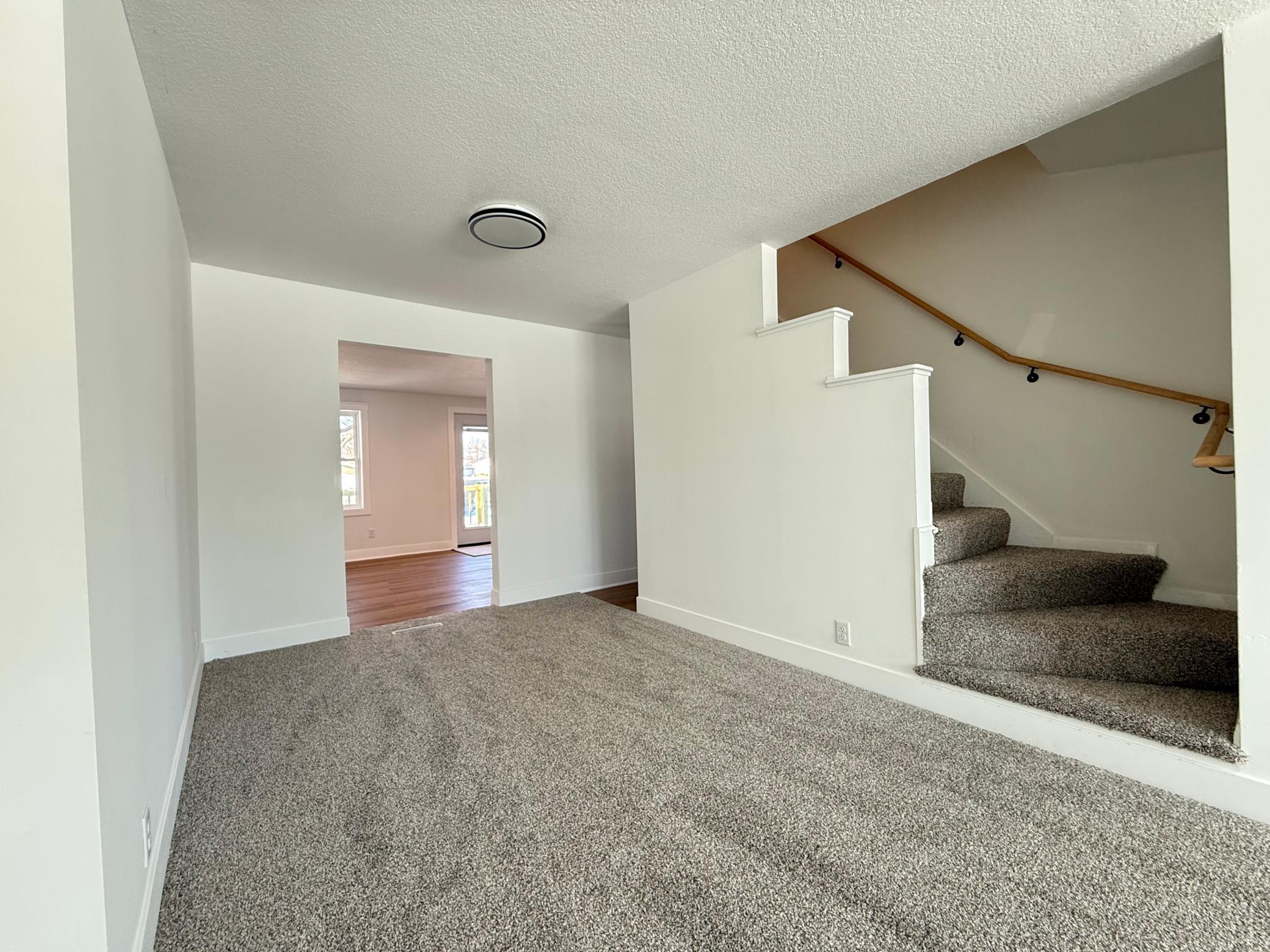 2903 Fremont Court Southwest Rochester, MN 55902 - Photo 4 of 26