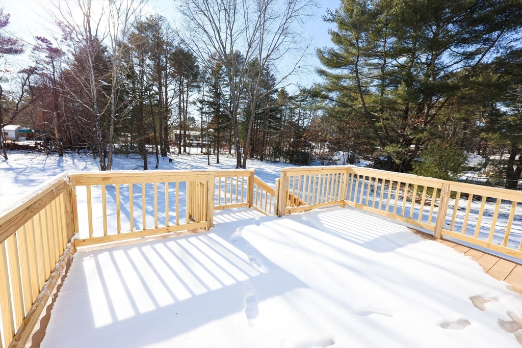 43 Sequoya Lane Hanover, MA 02339 - Photo 33 of 38