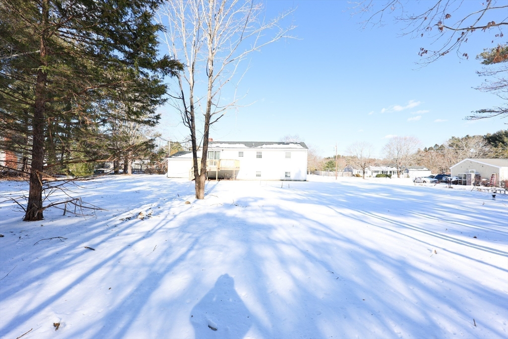 43 Sequoya Lane Hanover, MA 02339 - Photo 35 of 38