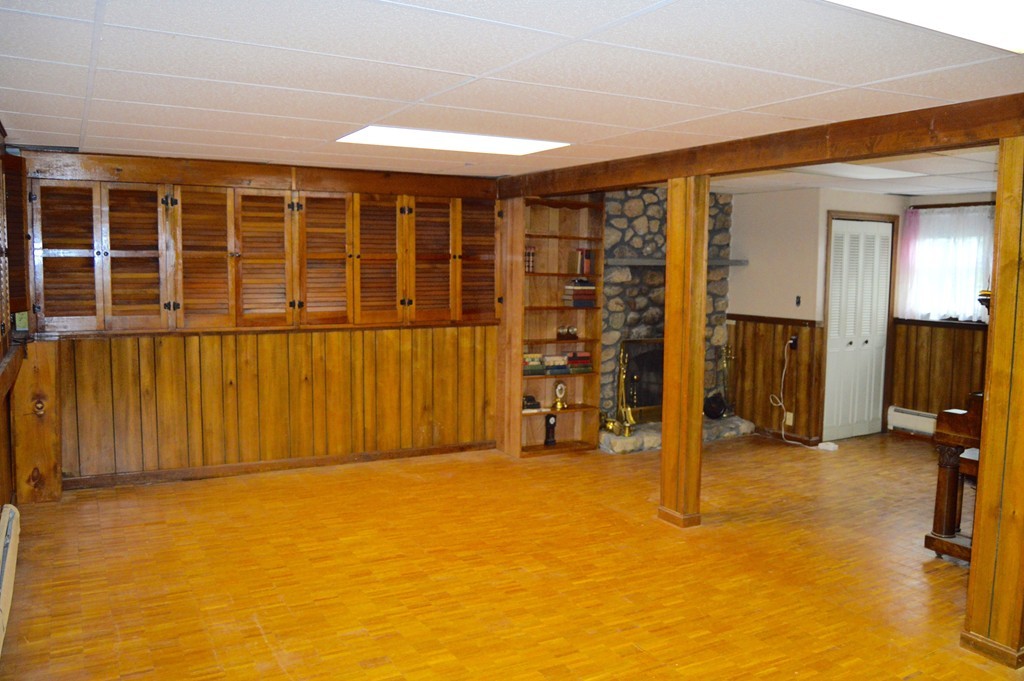1 Rutgers Road Andover, MA 01810 - Photo 16 of 18 a view of an empty room with a window
