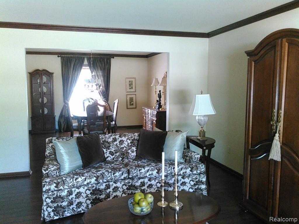316 Shellbourne Drive Rochester, MI 48309 - Photo 12 of 23 KIMG0122.jpg