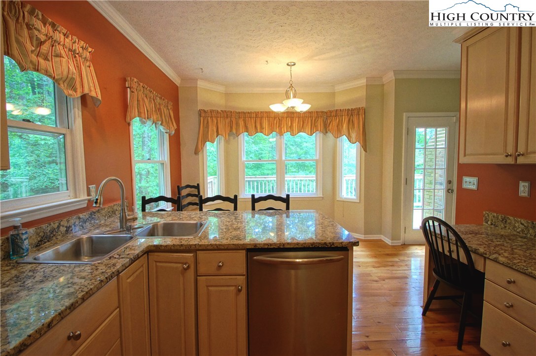180 Old Keller Farm Road Boone, NC 28607 - Photo 8 of 36 Gallery Image 8