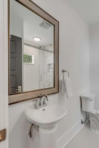 $5,000 | 404 Sumter Street, Unit B, Charleston, SC 29403