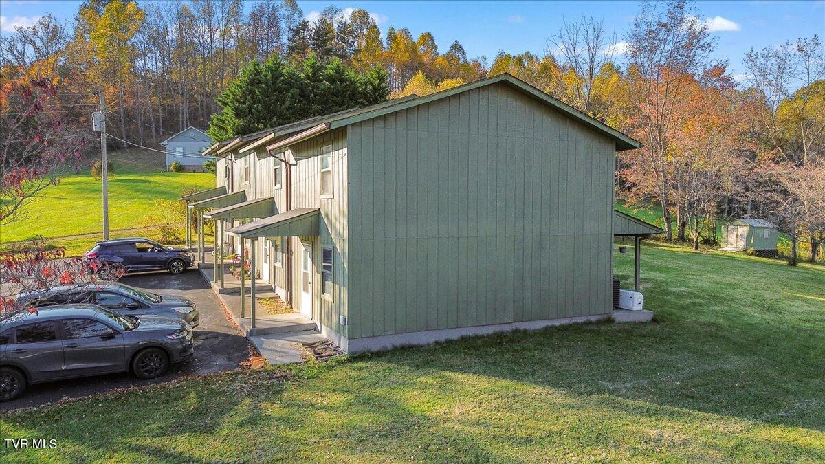 416 Old Watauga Road Watauga, TN 37694 - Photo 7 of 23 Side