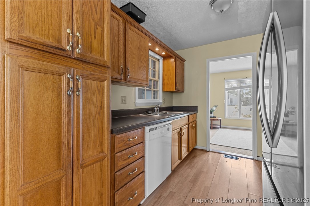 215 Duncan Road Spring Lake, NC 28390 - Photo 5 of 29