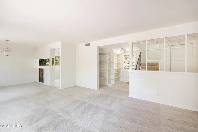 $789,900 | 469 Aristotle Street, Simi Valley, CA 93065