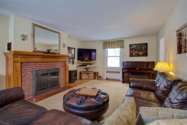 15 Sunset Road Ashland, MA 01721 - Photo 10 of 21 Gallery Image 10