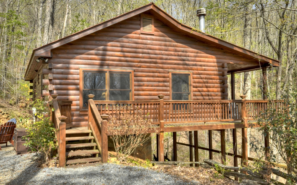 387 Arrowhead Pass Blue Ridge, GA 30513 - Photo 2 of 4 Additional View