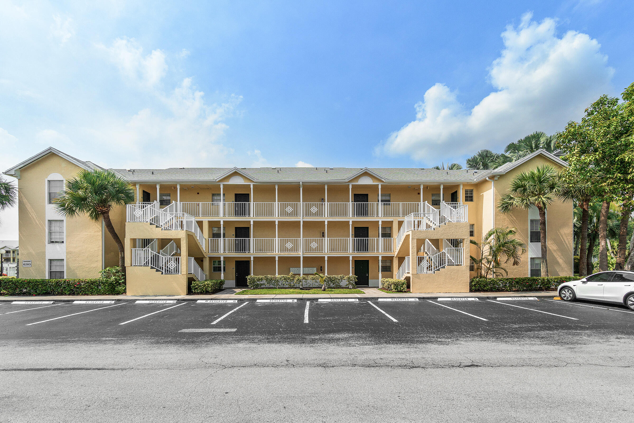 6283 La Costa Drive, Unit E Boca Raton, FL 33433 - Photo 37 of 38 02-6283 La Costa Dr E-MLS