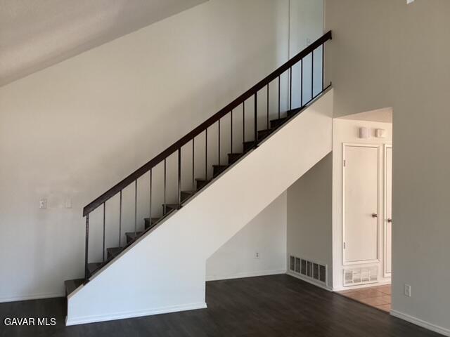 44745 Christie Avenue Lancaster, CA 93535 - Photo 4 of 18 a view of entryway