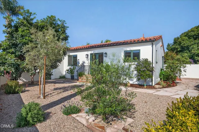 a view of a porch with a small cabin