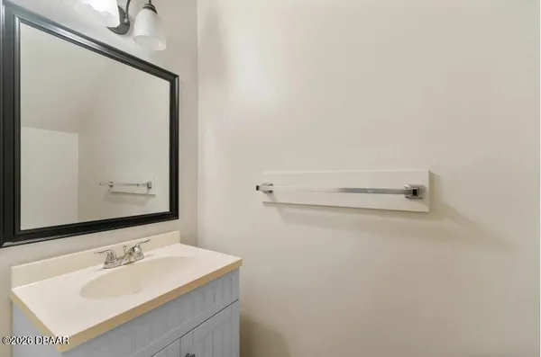 $1,350 | 118 Hardin Place, Unit C, Edgewater, FL 32132