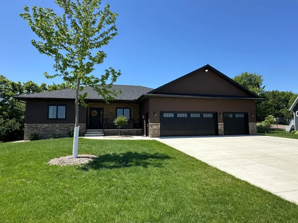 $705,000 | 2318 Red Bird Lane, Fairmont, MN 56031