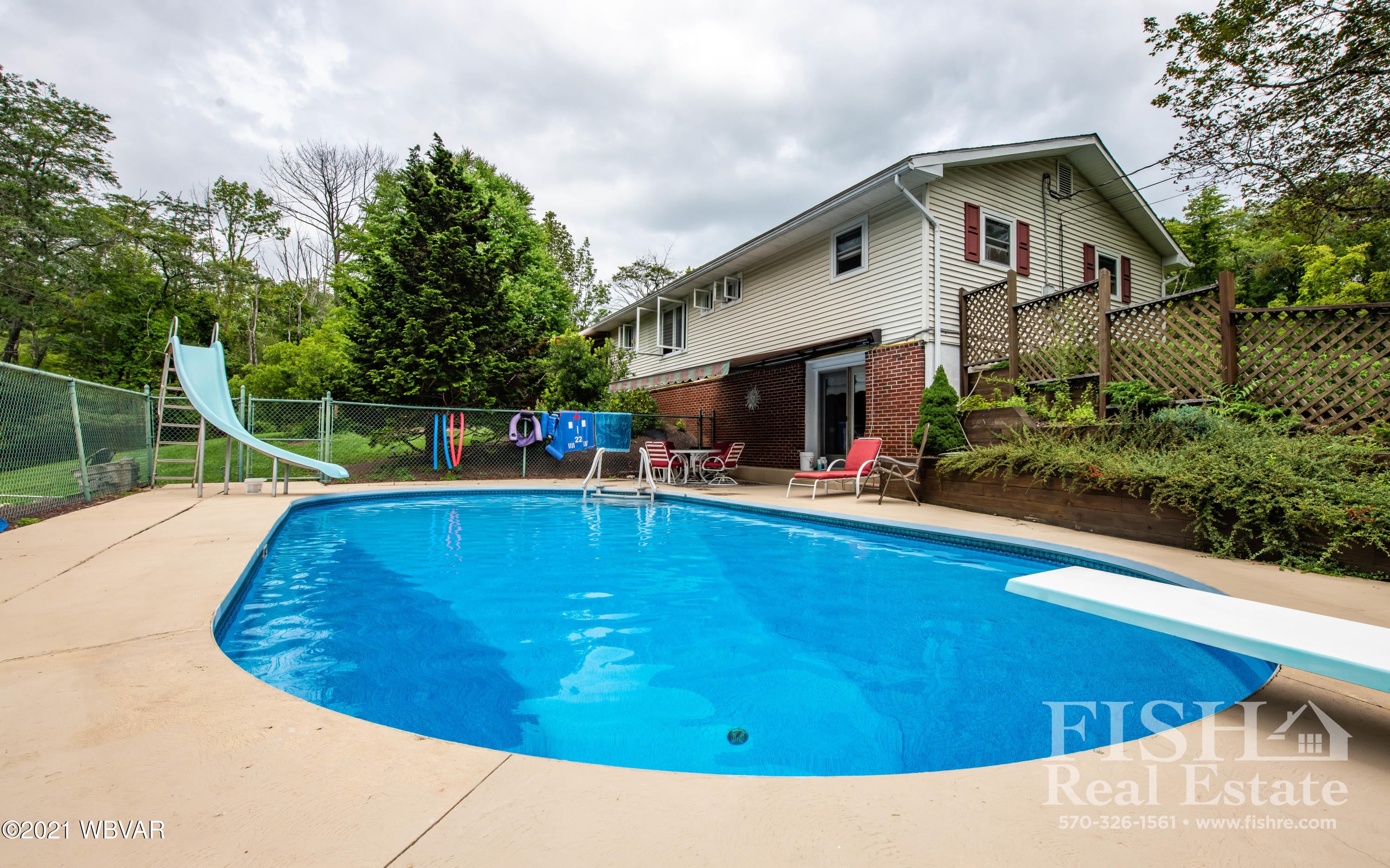 2035 Bloomingrove Road Williamsport, PA 17701 - Photo 8 of 32 Gallery Image 8