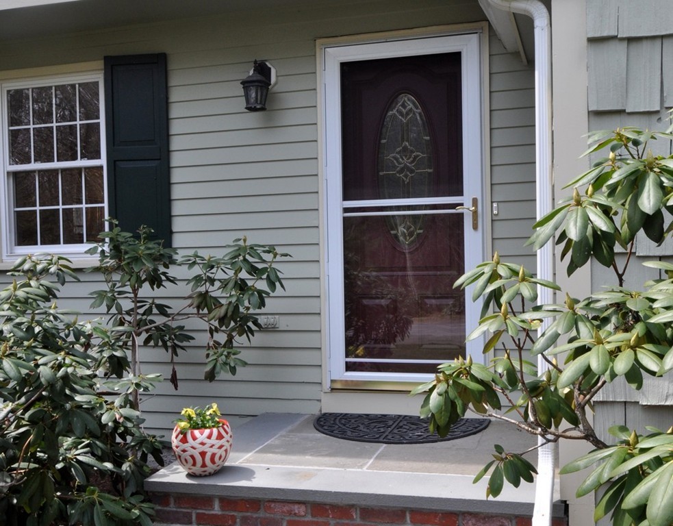 92 Border Road Concord, MA 01742 - Photo 2 of 26