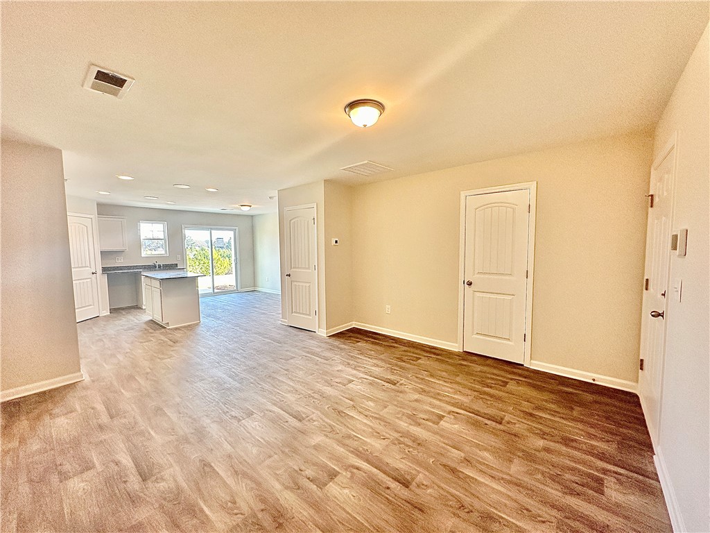 143 Adger Road Pendleton, SC 29670 - Photo 4 of 37