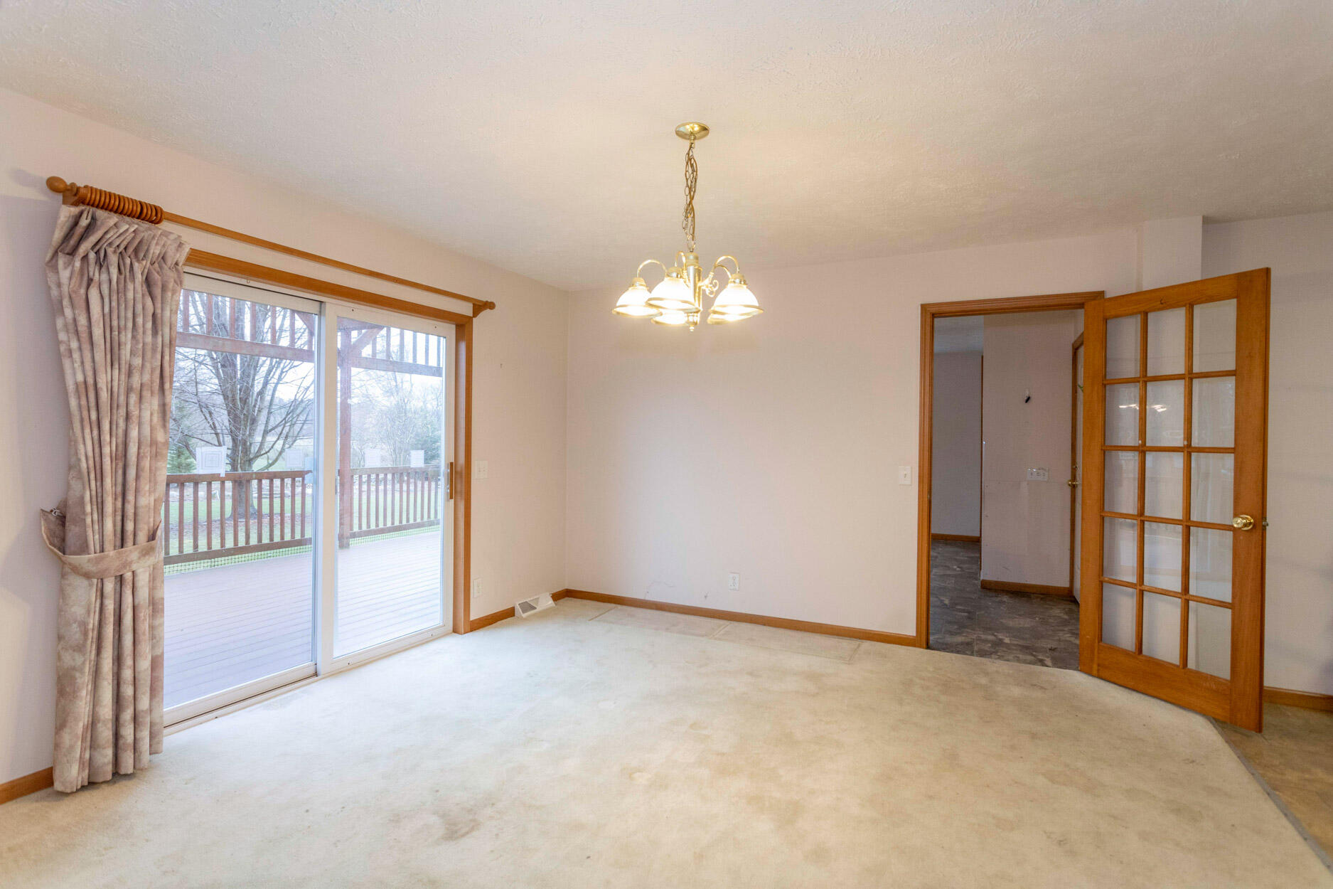 10013 Baker Road Greenville, MI 48838 - Photo 6 of 39 Veersma IMG_4058