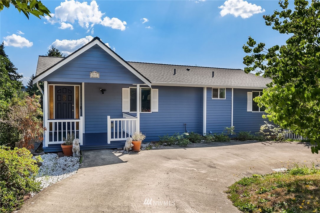 519 Southwest 3rd Place Renton, WA 98057 - Photo 1 of 25