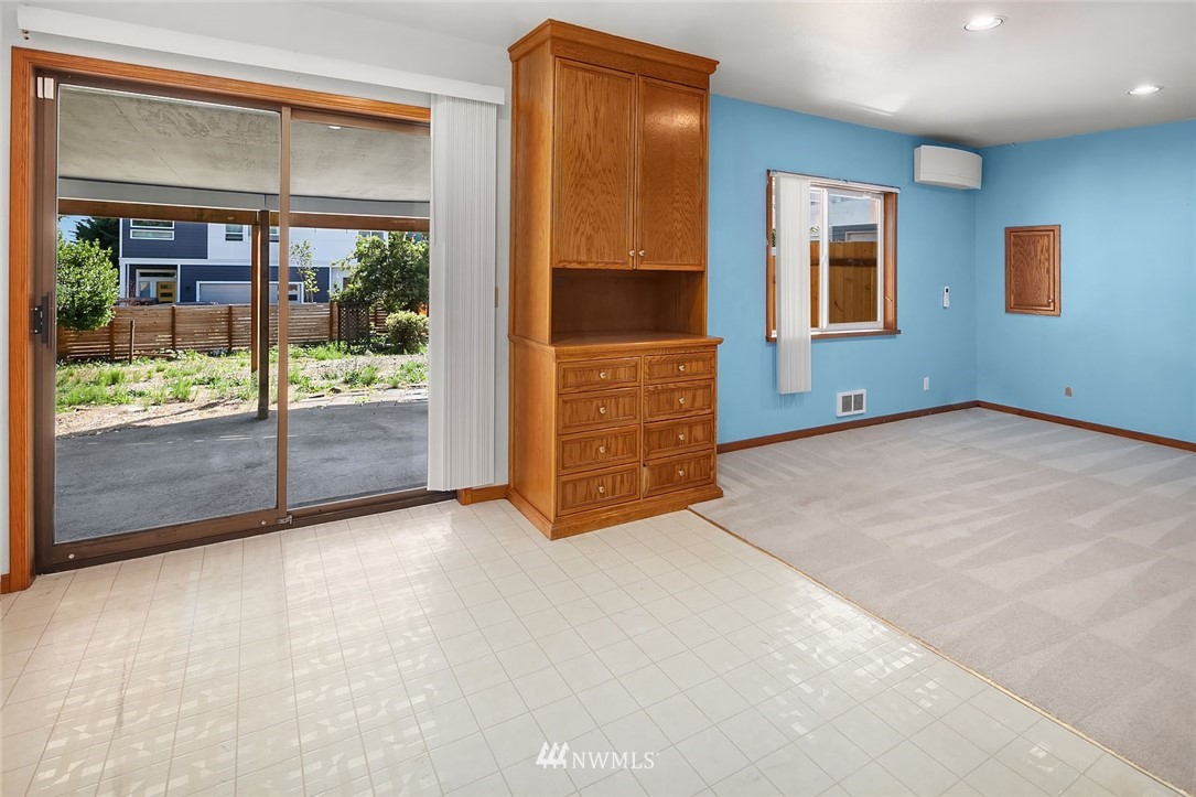 519 Southwest 3rd Place Renton, WA 98057 - Photo 15 of 25