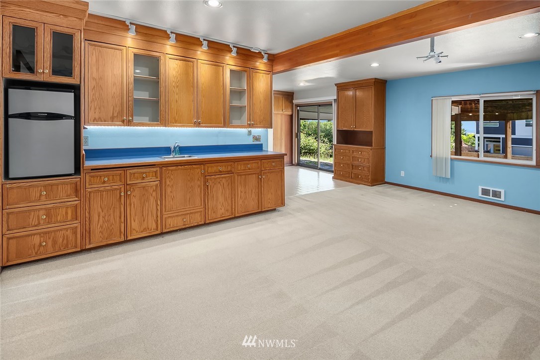 519 Southwest 3rd Place Renton, WA 98057 - Photo 17 of 25