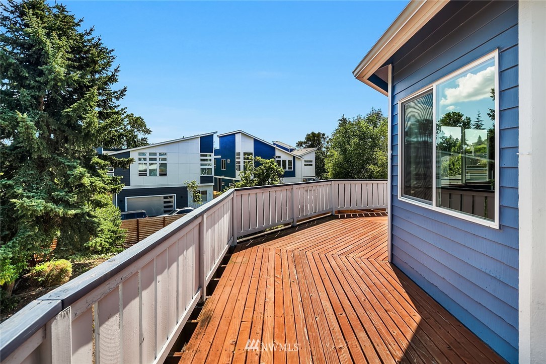 519 Southwest 3rd Place Renton, WA 98057 - Photo 21 of 25