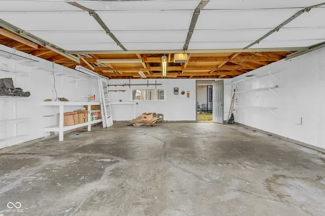 $217,000 | 1739 Caldwell Place, Columbus, IN 47201