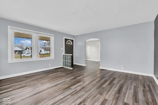 $217,000 | 1739 Caldwell Place, Columbus, IN 47201