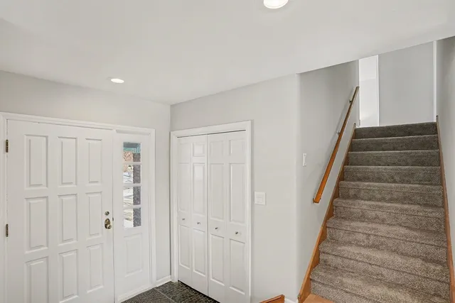 $389,900 | 3006 Polly Lane, Flossmoor, IL 60422