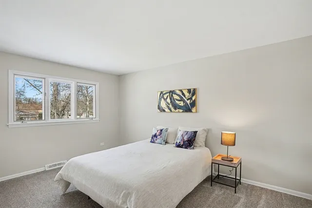 $389,900 | 3006 Polly Lane, Flossmoor, IL 60422