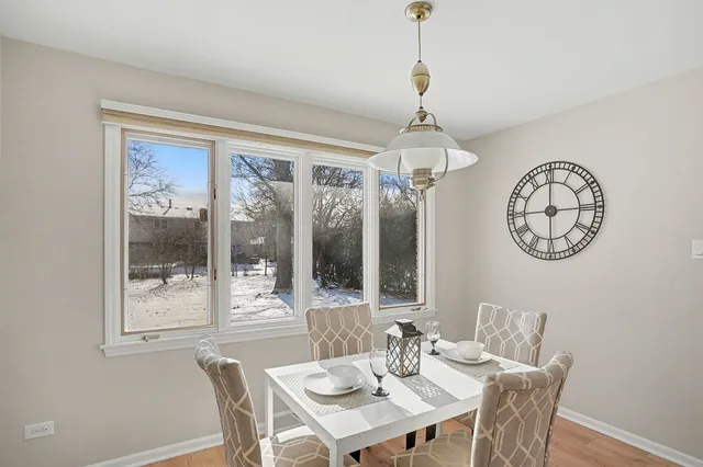 $389,900 | 3006 Polly Lane, Flossmoor, IL 60422