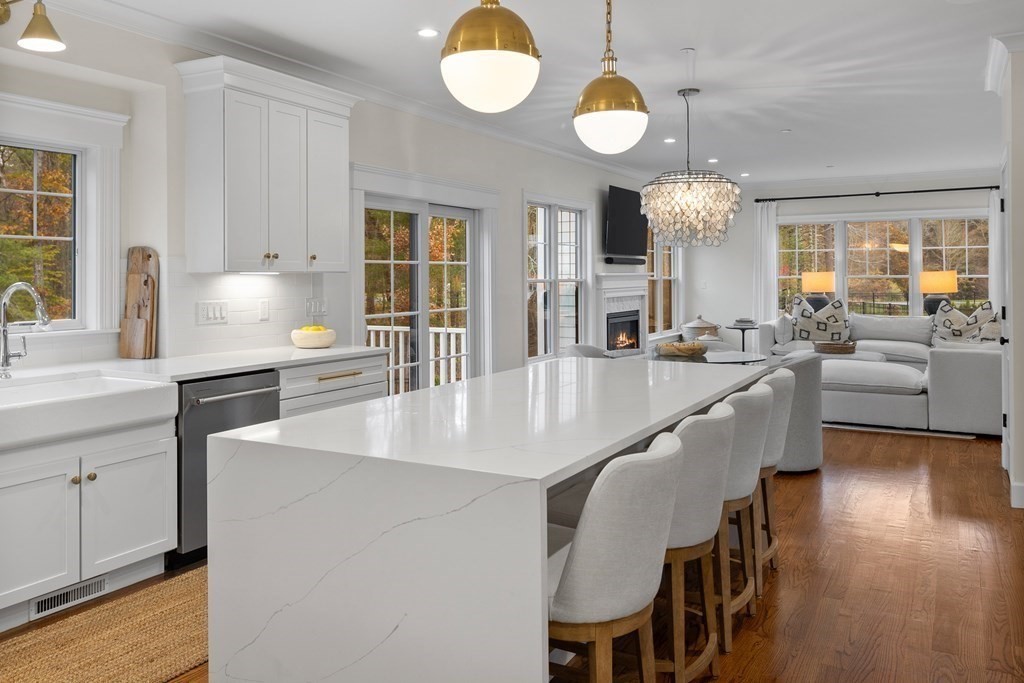 2 Five Paths Wayland, MA 01778 - Photo 10 of 26