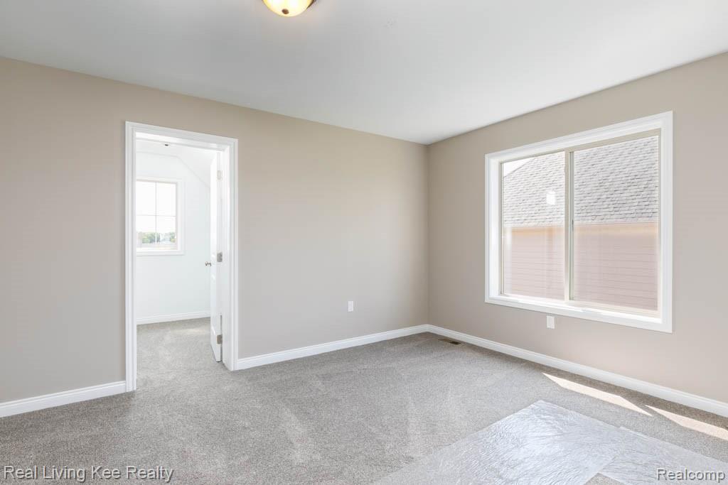 2715 Brook View Lane Troy, MI 48085 - Photo 32 of 41