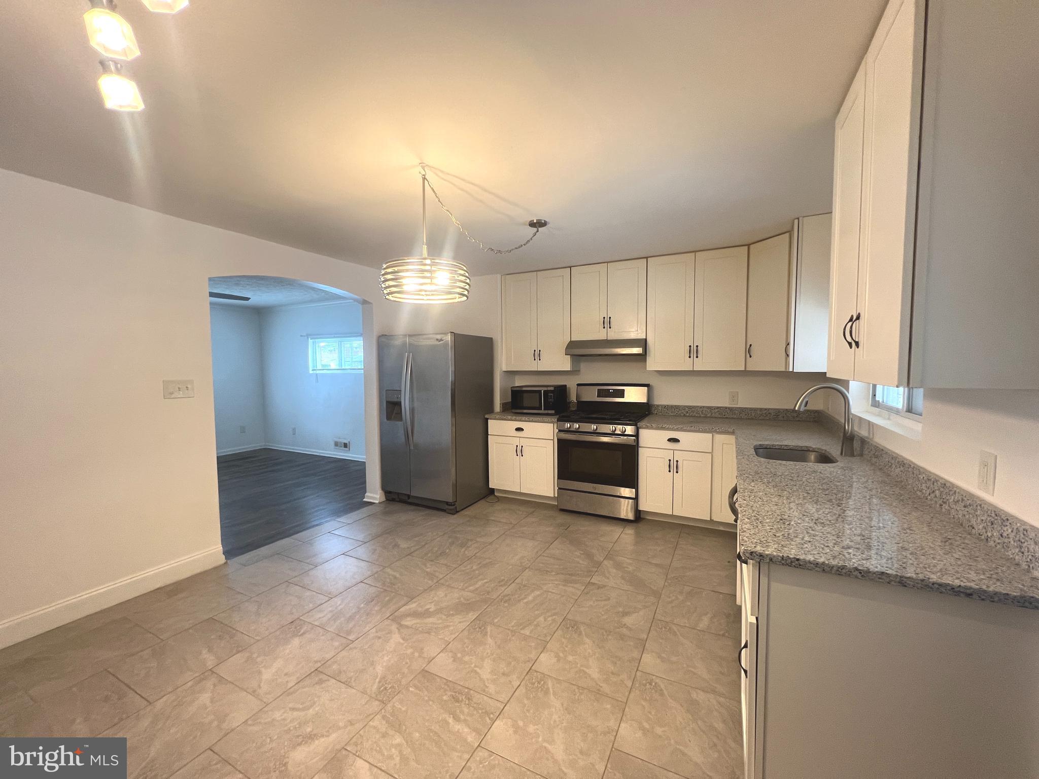 8079 Wallace Road Dundalk, MD 21222 - Photo 3 of 12 Updated Kitchen