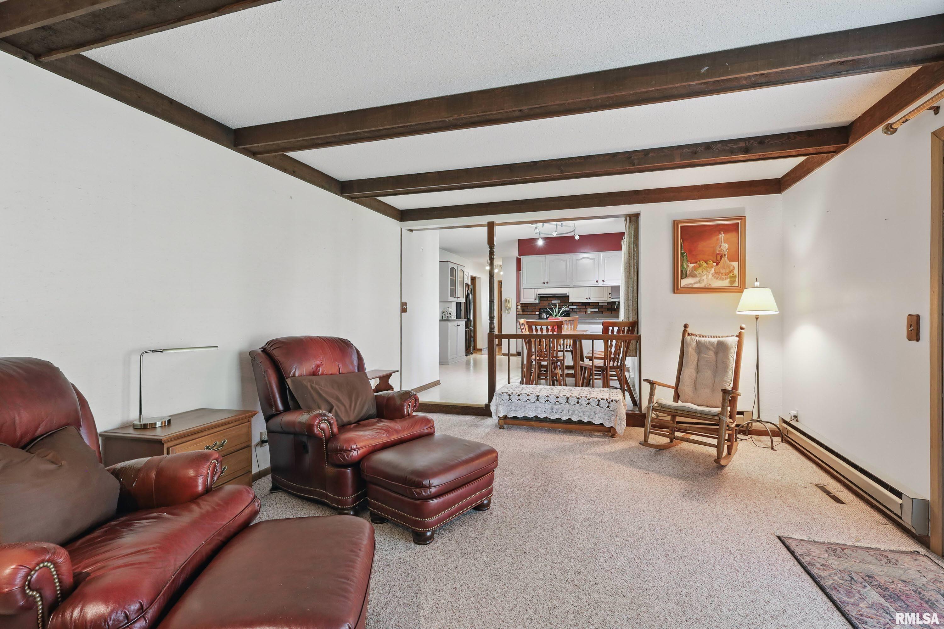 4890 Heatherstone Road Bettendorf, IA 52722 - Photo 12 of 40 Gallery Image 12