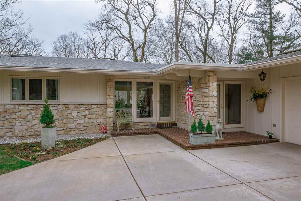 51880 Lilac Road South Bend, IN 46628 - Photo 2 of 36 Gallery Image 2