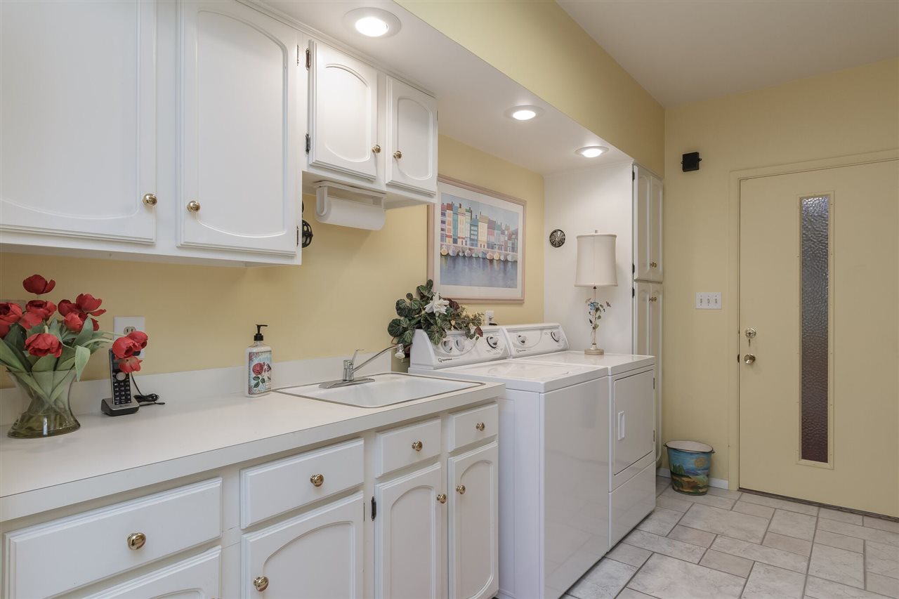 51880 Lilac Road South Bend, IN 46628 - Photo 24 of 36 Gallery Image 24