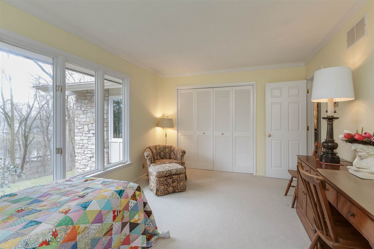 51880 Lilac Road South Bend, IN 46628 - Photo 29 of 36 Gallery Image 29