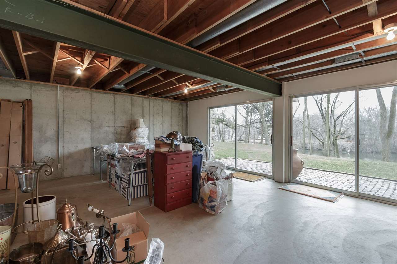 51880 Lilac Road South Bend, IN 46628 - Photo 34 of 36 Gallery Image 34