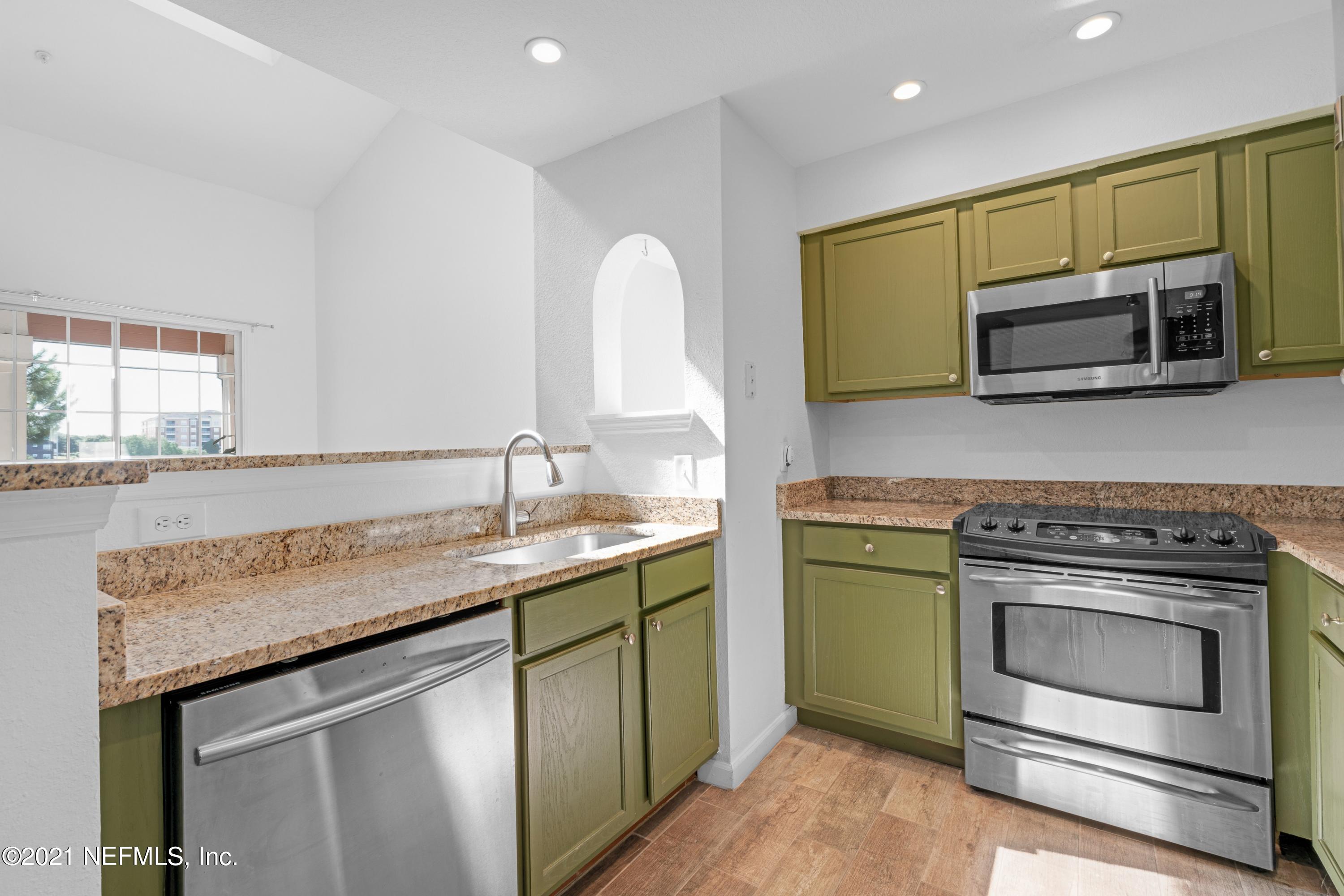 8550 Touchton Road, Unit 1134 Jacksonville, FL 32216 - Photo 8 of 30 print_homejab_78862_hdr_37