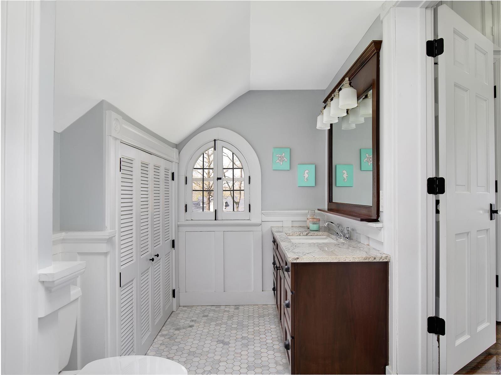 810 Warson Road St. Louis, MO 63124 - Photo 34 of 48 Gallery Image 34