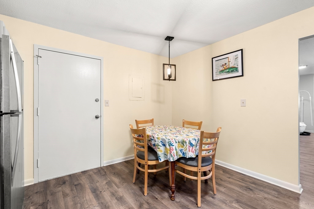 1006 Paradise Road, Unit 1E Swampscott, MA 01907 - Photo 11 of 16 Gallery Image 11