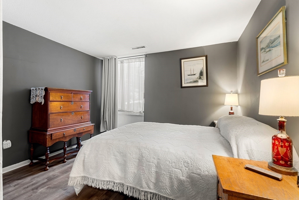 1006 Paradise Road, Unit 1E Swampscott, MA 01907 - Photo 12 of 16 Gallery Image 12